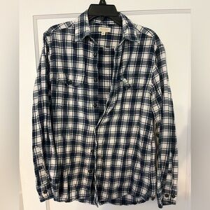 Sonoma Lightweight Flannel Shirt Size Medium